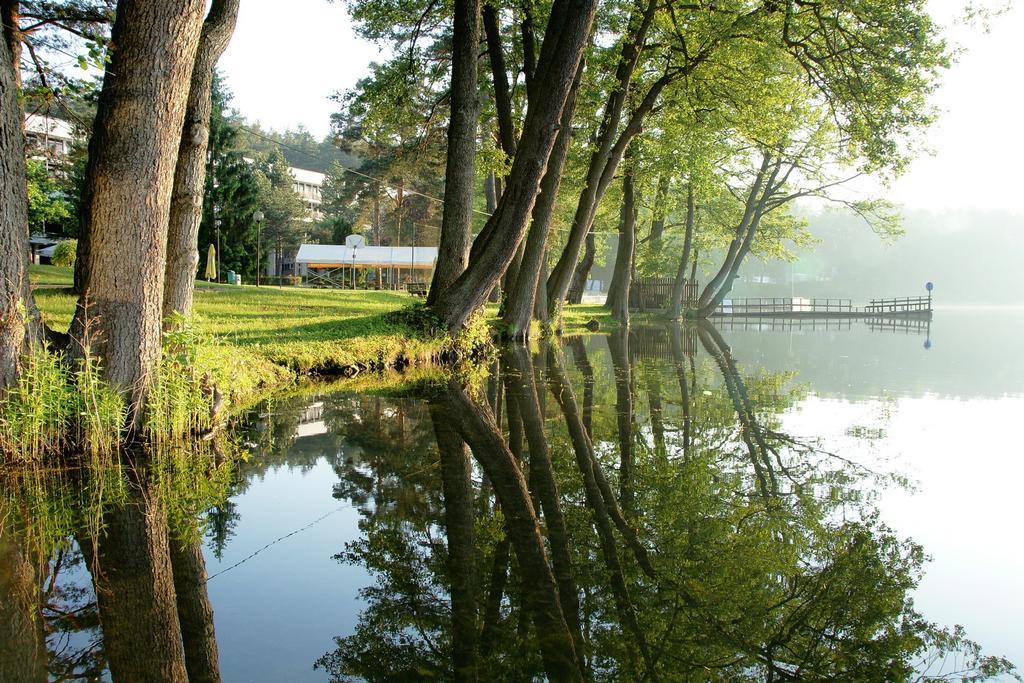 Hotel Kormoran Mierki Zewnętrze zdjęcie