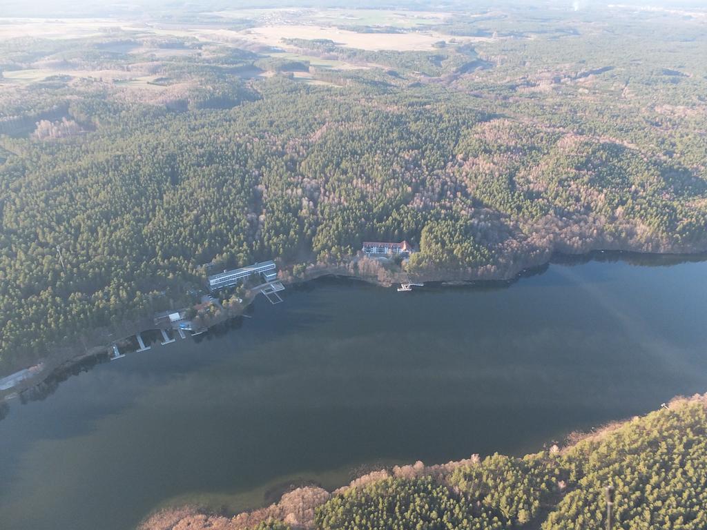 Hotel Kormoran Mierki Zewnętrze zdjęcie